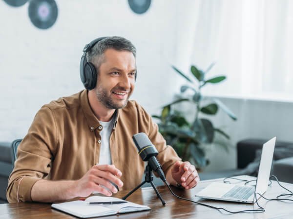 Josh L podcasting Josh L podcasting